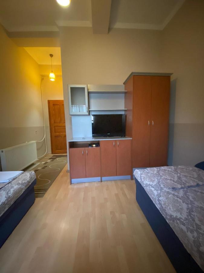 Hotel Santos スコピエ エクステリア 写真