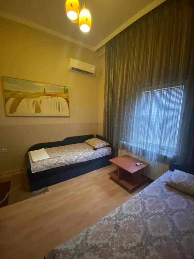 Hotel Santos スコピエ エクステリア 写真