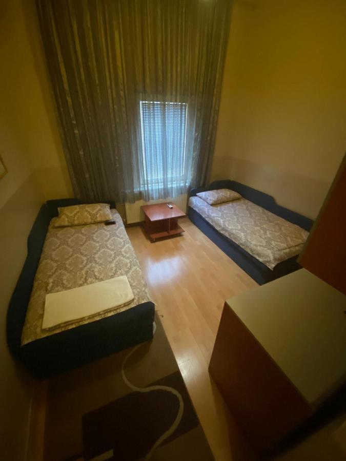 Hotel Santos スコピエ エクステリア 写真